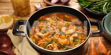 https://www.maggi.ci/sites/default/files/styles/ln_search_recipe_resultdesktop/public/srh_recipes/146d467586c0d52ea2c172d717f5673f.jpg?h=10d202d3&itok=42b-9IT1