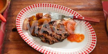 https://www.maggi.ci/sites/default/files/styles/ln_search_recipe_resultdesktop/public/srh_recipes/196f46ca59d524335b787cbe0a9bc550.jpg?h=10d202d3&itok=lq3ppZex